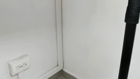 Snapshot of ivo_beischel chatting on 10.03.25 Ivo Beischel online show from 10.03.25