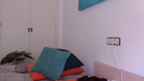 Snapshot of ivonne_hilton chatting on 01.09.25 Ivonne online show from 01.09.25