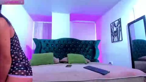 Snapshot of ivonny7 chatting on 11.04.25 Ivonny online show from 11.04.25