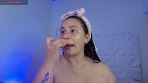 Ivonny online show from 04.02.26