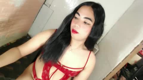 ivory_delight online show from 04.10.26