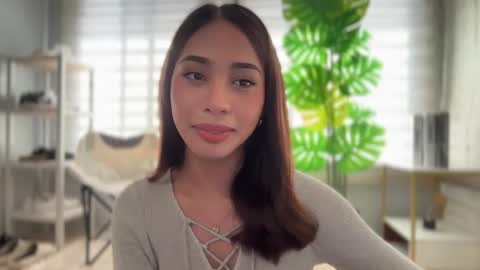 kirstenelsie online show from 10.06.25