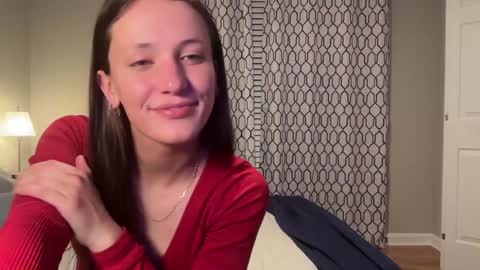 Snapshot of ivy69_9 chatting on 12.19.24 ivy69 9 and cody online show from 12.19.24