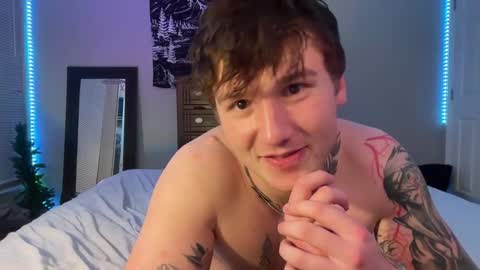 Snapshot of ivy69_9 chatting on 01.08.25 ivy69 9 and cody online show from 01.08.25