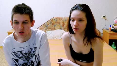 Ivy and Lester online show from 03.08.25