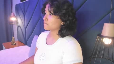 Ivy and Molly online show from 11.08.25