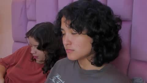 Ivy and Molly online show from 11.09.25