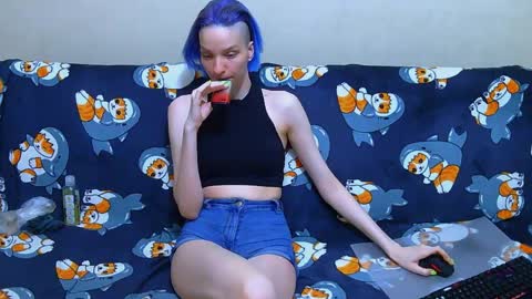 Snapshot of ivy_cuttee chatting on 05.26.26 ivy_cuttee online show from 05.26.26