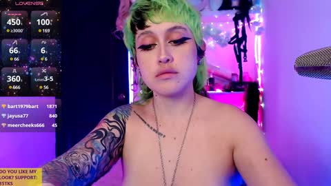 You can find more of me here  online show from 01.02.25