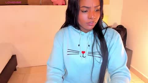 i v y  b l i s s online show from 12.20.24