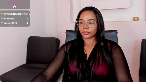 i v y  b l i s s online show from 01.20.25