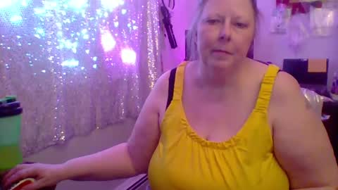 Snapshot of ivyjane3522 chatting on 07.05.26 ivyjane3522 online show from 07.05.26