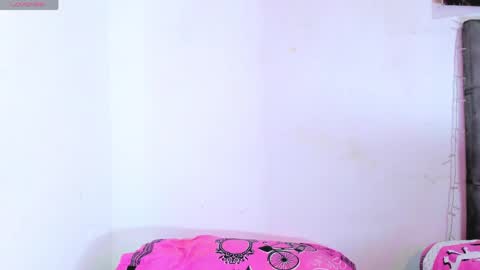 ivymilleer online show from 04.01.26