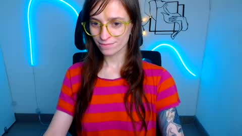 Ivy online show from 08.05.26