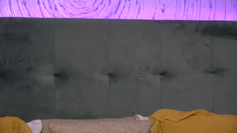  Ivy  online show from 01.13.25