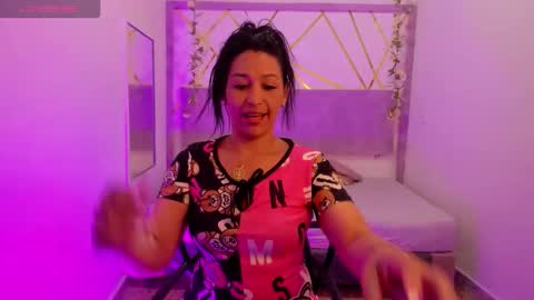 ivyshine7 online show from 12.01.25