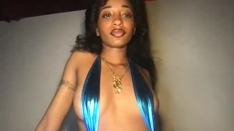 ivyskye_ online show from 05.07.26