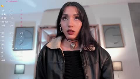 Ivy Pierce  online show from 12.30.24