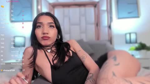 Ivy Pierce  online show from 01.07.25