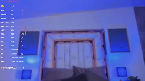 Ivy Pierce  online show from 02.01.25