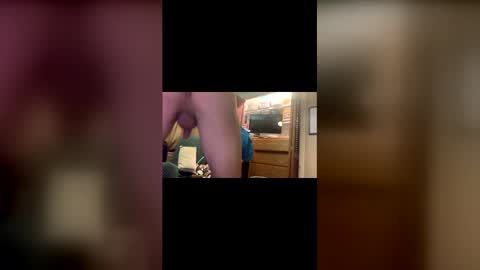 iwhitesmurf online show from 04.24.26