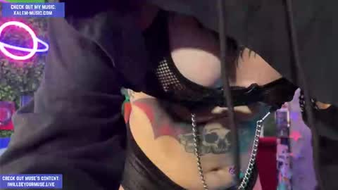 Muse hethey online show from 01.17.26