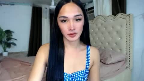 Snapshot of iwillcum4u_ chatting on 11.13.25 iwillcum4u_ online show from 11.13.25