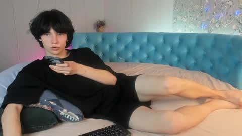 Snapshot of iwillfall_ chatting on 12.04.24 Maxim online show from 12.04.24