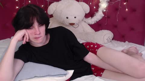 Snapshot of iwillfall_ chatting on 01.05.25 Maxim online show from 01.05.25