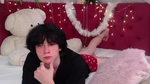 Snapshot of iwillfall_ chatting on 01.08.25 Maxim online show from 01.08.25