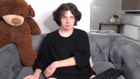 Snapshot of iwillfall_ chatting on 03.01.25 Maxim online show from 03.01.25