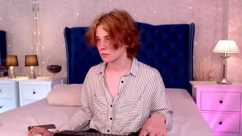 Snapshot of iwillfall_ chatting on 09.16.25 Maxim online show from 09.16.25