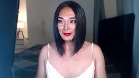 iya_hermosa online show from 03.04.26