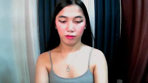 Snapshot of iyanna_ivelle chatting on 11.07.25 UR LOVELY IYANNA online show from 11.07.25