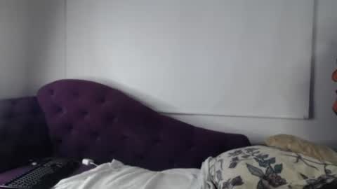 Izabella online show from 09.29.25