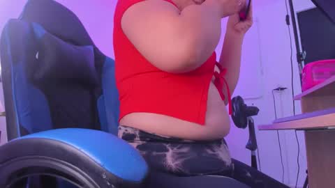 Iza online show from 10.21.25