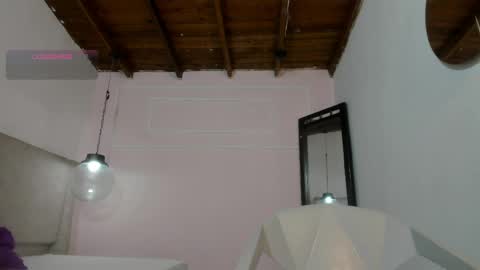 izelevans online show from 04.08.26