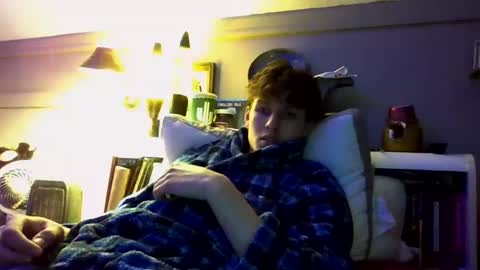 Snapshot of izzame2 chatting on 02.17.25 Willis online show from 02.17.25