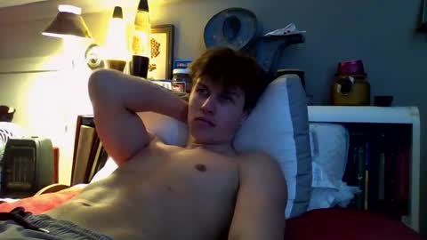 Snapshot of izzame2 chatting on 02.17.25 Willis online show from 02.17.25