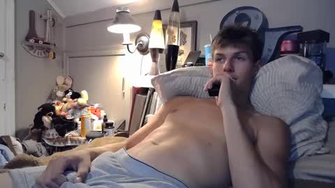 Snapshot of izzame2 chatting on 09.16.25 Willis online show from 09.16.25