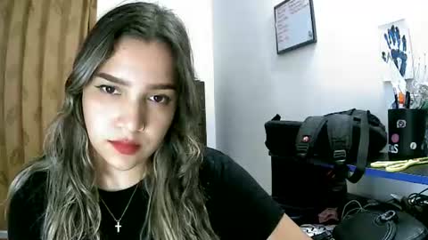 izzy_32 online show from 06.14.26