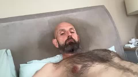 izzysboytoy1 online show from 07.10.26