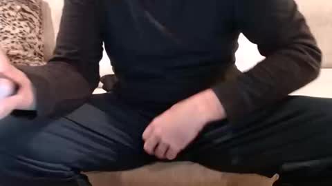 Snapshot of j335129 chatting on 12.17.25 James online show from 12.17.25