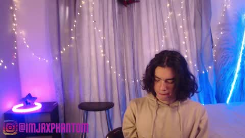Hey im Jaxxxon check my info     online show from 12.03.24