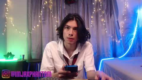 Hey im Jaxxxon check my info     online show from 12.05.24