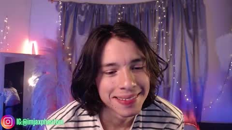 Hey im Jaxxxon check my info     online show from 09.19.25