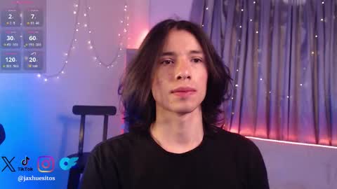 Snapshot of j_a_x_x_x_o_n chatting on 02.09.26 Hey im Jaxxxon check my info online show from 02.09.26