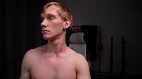 Snapshot of j_akira13 chatting on 11.05.25 Danny online show from 11.05.25