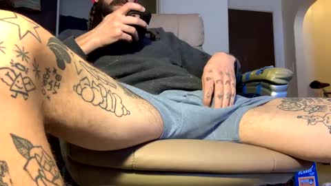 Snapshot of j_boogie_mane chatting on 01.04.25 j boogie online show from 01.04.25