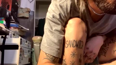 Snapshot of j_boogie_mane chatting on 02.15.25 j boogie online show from 02.15.25